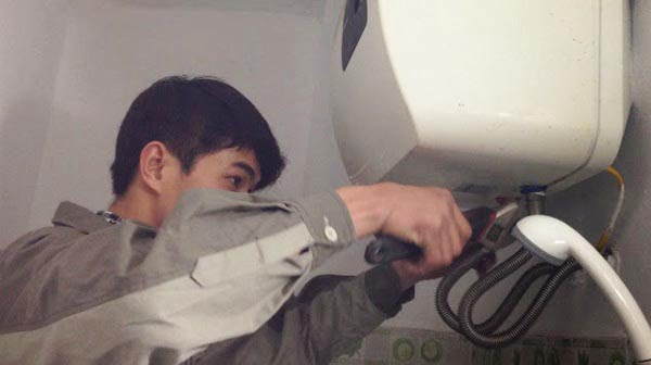 Sửa bình nóng lạnh tại Hà Nội