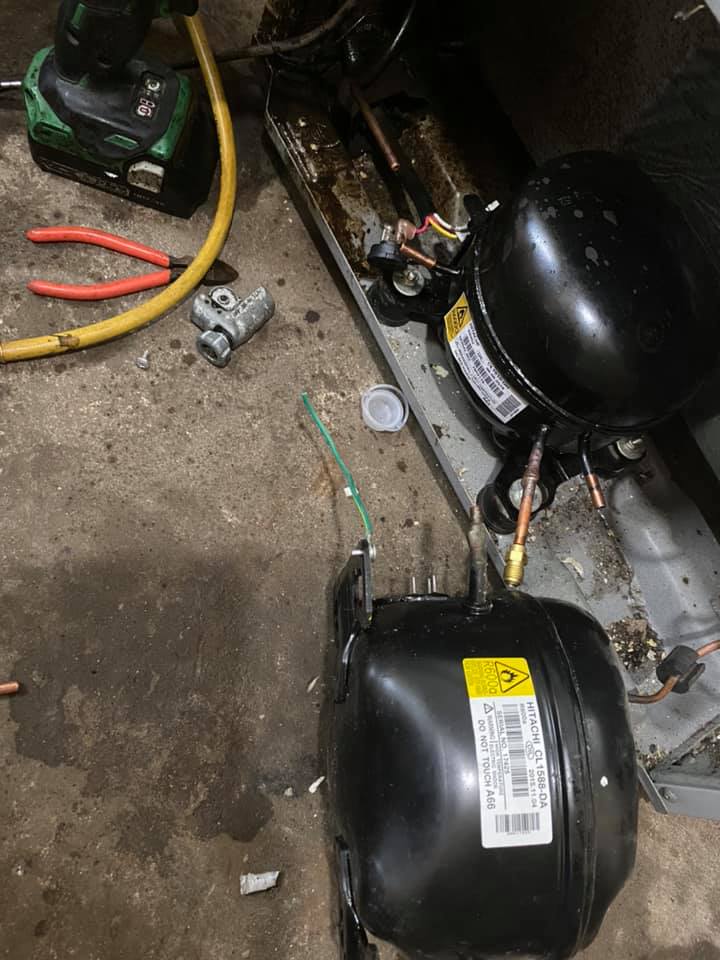 thay lốc tủ lạnh hitachi